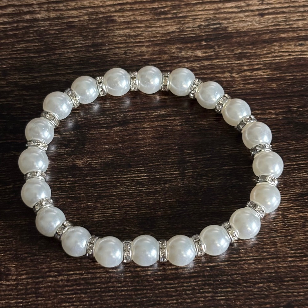 White Faux Pearl Stretch Bracelet Rhinestone Crystal Spacers Bridal Wedding